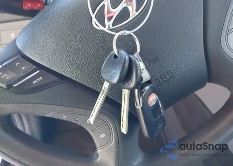 2011 Hyundai Sonata Gls z USA, uszkodzony, nr VIN 5NPEB4AC7BH131447